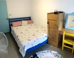 Meo-Woo - Room