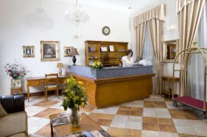 Chateau Zbiroh - Recepción