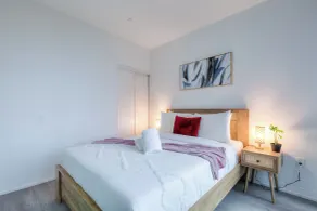 Deluxe Family Lakeview and CNTower Suites - Rum
