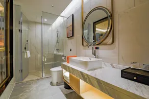 Vienna International Hotel - Bathroom