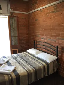 Heritage Hotel Rockhampton - Room