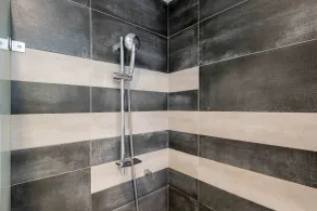 CHECK inn Taichung Ziyou - Salle de bain