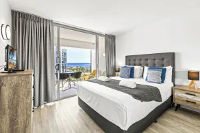 Maroochy Sands Holiday Apartments - Room