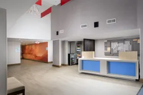 Holiday Inn Express & Suites College Park - University Area by IHG - Reception