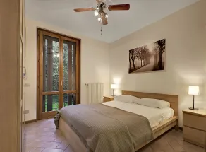 Lovely Flat With Shared Pool and Amazing Lake View - Rom