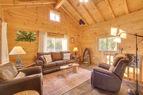 Autumn Hayward Cabin: Spring Lake & Fire Pit - Interiør