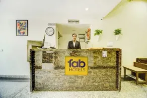 Fabhotel Solitaire Inn - Reception