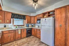 Cozy Vacation Rental Home Near Watauga Lake! - Interiør