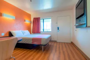 Motel 6-Palm Springs, CA - Downtown - Værelse
