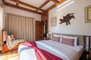 amã Stays & Trails Barefoot Bungalow, Dhanaulti - Chambre