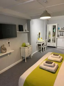 Petherton Cottage Studios  - Habitación