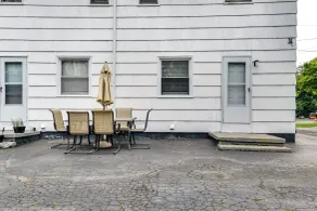 4 Mi to Dtwn Rochester: Charming Apt w/ Patio! - Interior