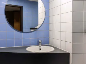 B&B HOTEL Frankfurt-Hahn Airport - Bathroom