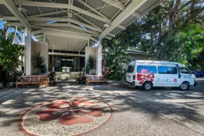 South Pacific Resort & Spa Noosa - Interior entrance