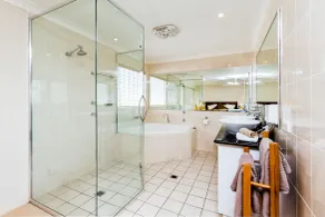 Soldiers Motel - Bathroom