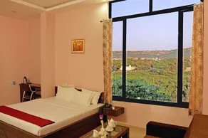 Hotel Shivam Fort View - Chambre