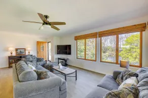 The View - Waterfront Lake Anna Home w/ Dock! - Interiør