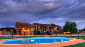 Motel Meneres - Pool