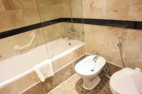 Palette Luxury Marina View Formerly Happy Days Hotel - Bathroom