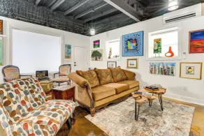 'arboco' Downtown Murphy House w/ Courtyard! - Interni