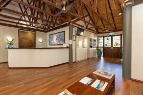 Seashells Broome - Reception