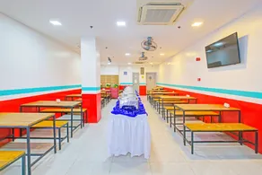 Collection O Metro Manila near University Belt formerly 1318 Residences - Restaurant