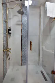 Sırçalı Hotel - Bathroom