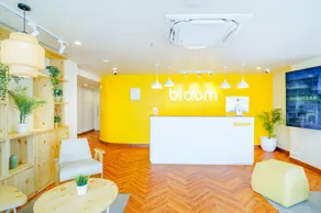 Bloom Hotel - Cyber Towers - Reception