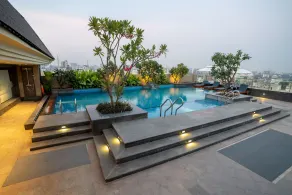 Radisson Blu Pune Hinjawadi - Pool