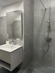 Hotel Johannisberg Bad Homburg - Bathroom