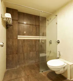 Regenta Place Raysons Kolhapur - Bathroom