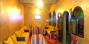 Kasbah Ait BenHadda - Sittområde i lobbyn