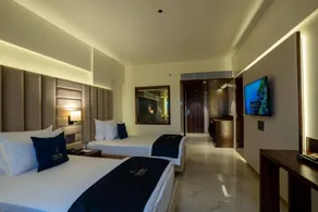 Mastiff Grand The Sia Palace Suites & Banquets, Khopoli, Near Imagica - Room