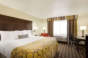 Baymont by Wyndham Salina - Chambre