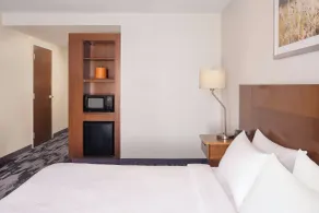 Fairfield Inn & Suites by Marriott Cape Cod Hyannis - Chambre