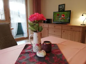 Apartamento e quartos em um prédio de apartamentos com uma vista única - Quarto