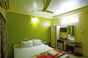 Hotel Prasant - Room