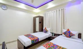 FabHotel Anchorage Inn - Nr Axis Mall - Room