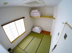 Hiroshima Hostel EN - Room