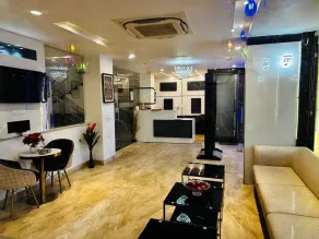 Hotel S R PLAZA - Restaurant