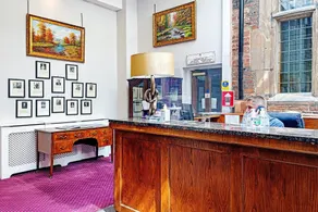 Dovecote Hotel - Reception