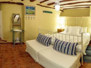 SidroAndCo Rural Home - Rum