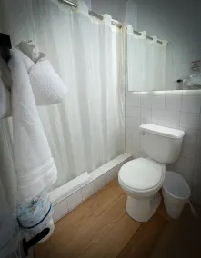 Canario Boutique Hotel - Bathroom