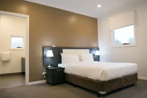 Best Western Plus Buckingham International - Room