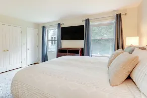 Pennington Home w/ Deck ~ 9 Mi to Princeton! - Interior