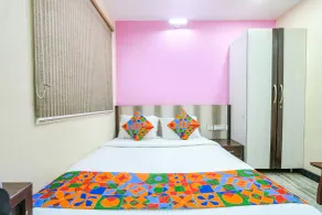 Fabexpress Raj Supreme Residency - Room