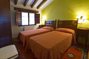 Apartamentos los Brezos - Zimmer