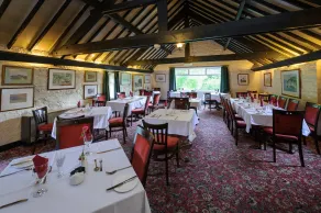 Brown Trout Golf & Country Inn - Restaurant