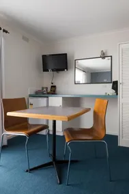 Central Motel Port Fairy - Room