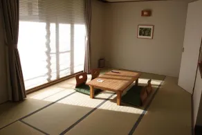 TOYOTA Shirakawa-Go Eco-Institute - Zimmer